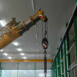 Zeriav Liebherr LTM1030