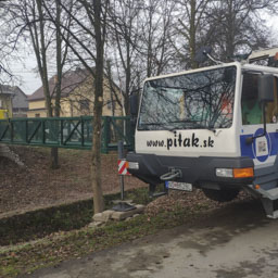 Zeriav Liebherr LTM1030