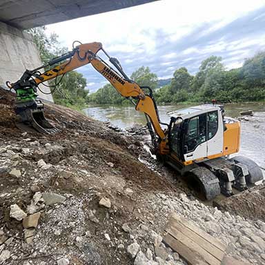 Liebherr A912
