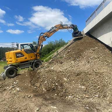 Liebherr A912